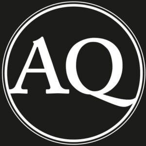 Apteekkimuseo ja Qwenselin talo logo